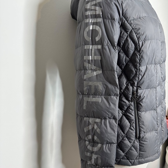 Michael Kors Gray Jacket Women's Sz S Packable Down Fill Puffer Full Zip Hooded - Picture 8 of 11